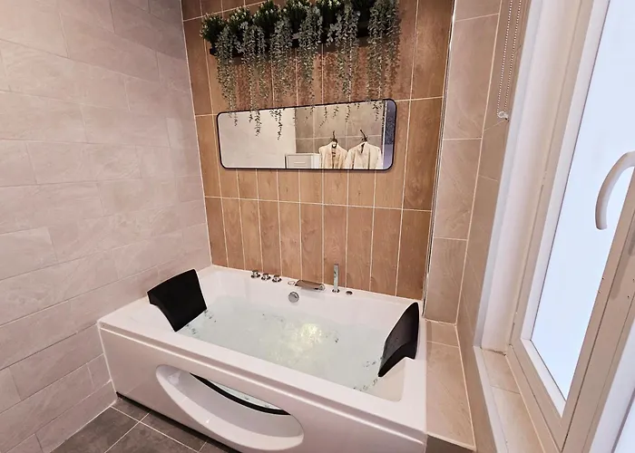 Le Bain Rouennais * Ruan